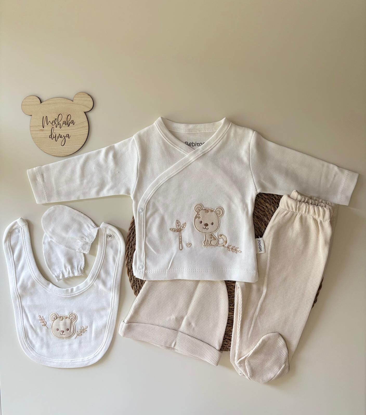 Sevimli Kaplan Desenli 5’Li Zıbın Seti