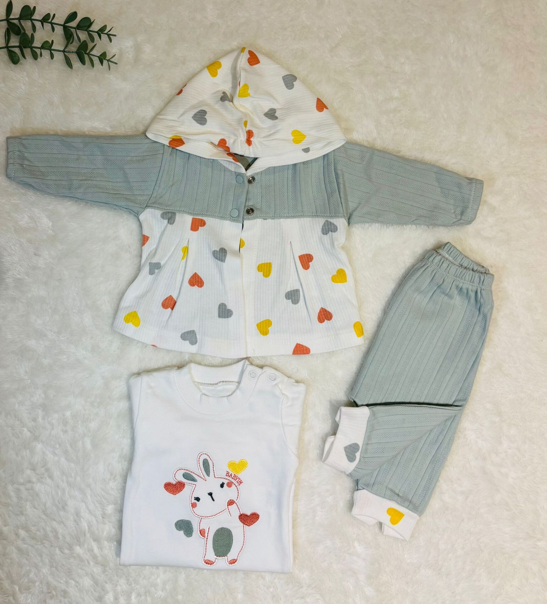 Kalpli 3'Lü Kapşonlu Takım