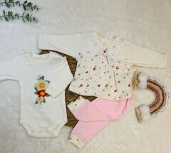 Yaka Detaylı Çiçekli 3’Lü Takım