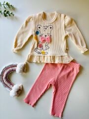 Kedili Fiyonklu Kız Takım