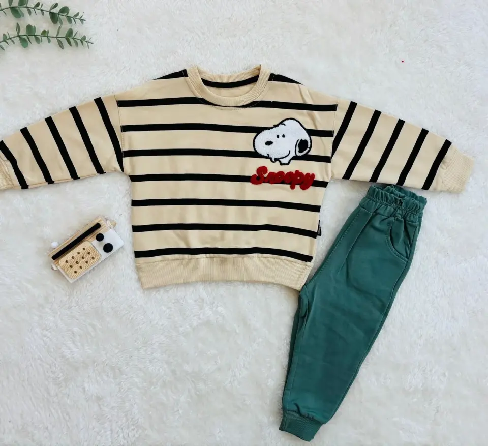 Erkek Çocuk Snoopy Nakışlı Çizgili  2’li Eşofman Takımı
