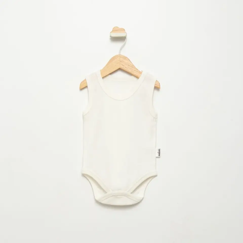 Ekru Askılı Çıtçıtlı Bebek Body