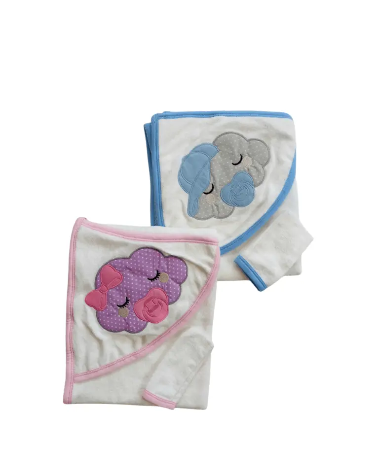 Uyuyan Bulut Nakışlı Kapüşonlu Bebek Havlu Seti
