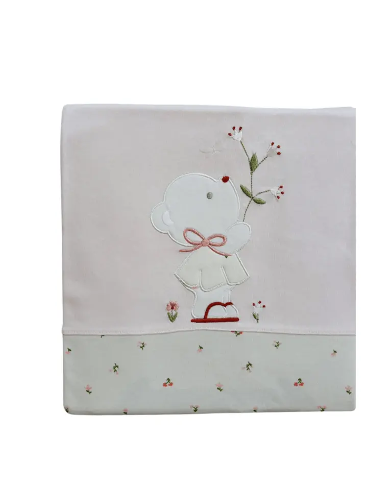 Çiçekli Ayıcık Nakışlı Bebek Battaniyesi