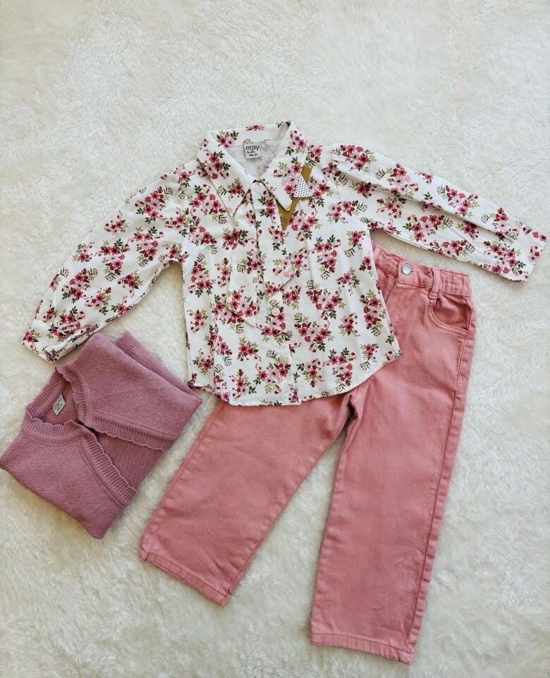 Çiçek Desenli Gömlekli Kız Çocuk 3’lü Takım