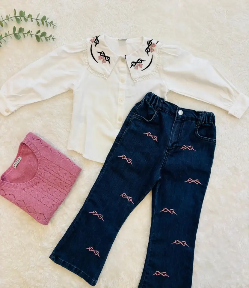 Nakış Detaylı Kız Çocuk 3’lü Takım – İşlemeli Yaka Bluz