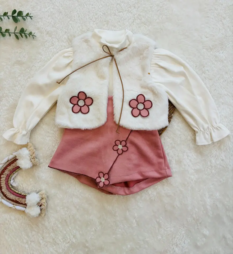 Çiçek Aplikeli Kız Çocuk 3’lü Takım